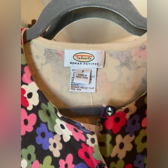 Talbots button up - Picture 3 of 8